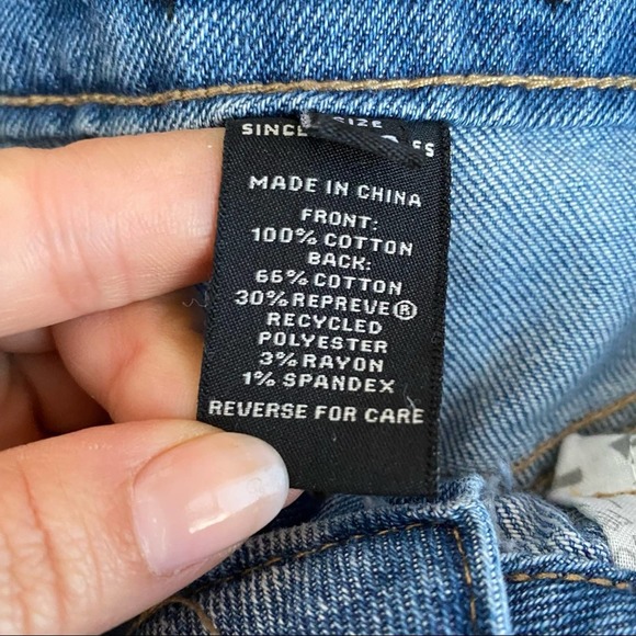 SOLD Sincerely Jules Wide Leg Cropped Jeans - Picture 10 of 10